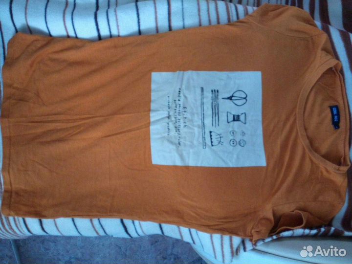 Оранжевая футболка 44-46