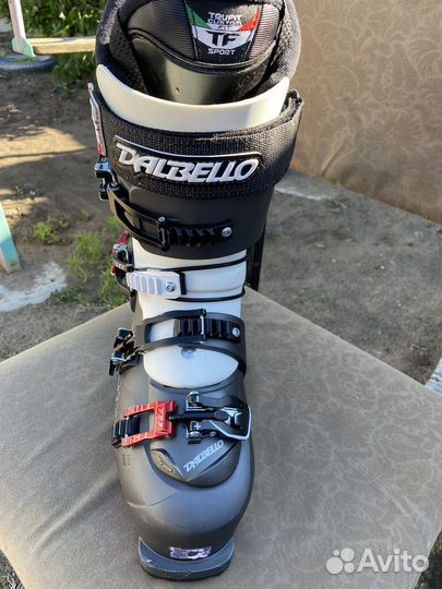 Ботинки горнолыжные Dalbello