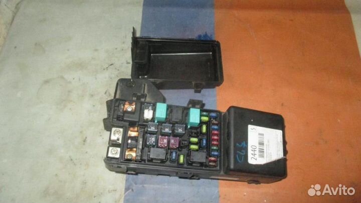 Блок предохранителей подкапотный Honda Accord 7