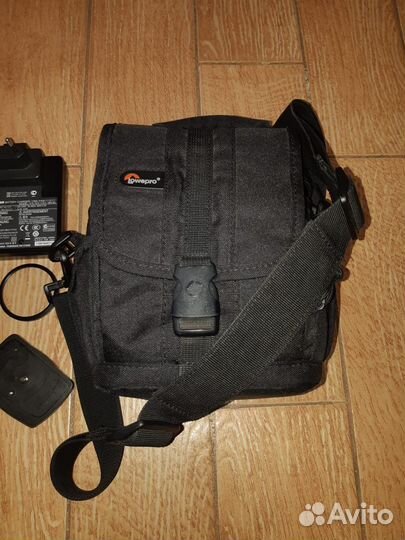 Зеркальный фотоаппарат