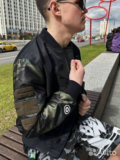 Бомбер bape Shark Japan Ветровка Бэйп куртка Бэйпе