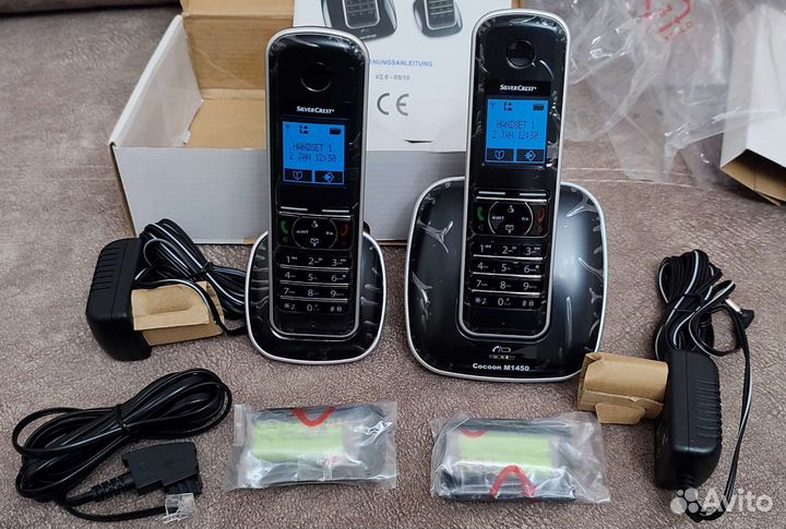 Беспроводной домашний телефон (с двумя трубками)