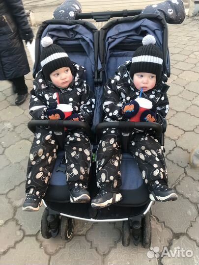 Коляска для двойни и погодок Pituso