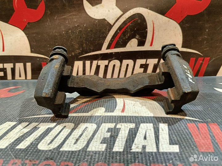 Скоба суппорта передняя Volkswagen Polo