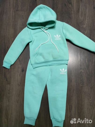 Спортивный костюм для девочки Adidas 110