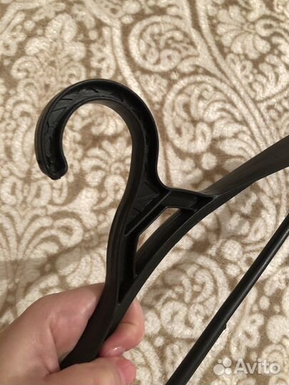 Плечики для одежды (р-р 46-48)