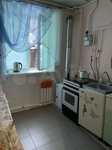 2-к. квартира, 49 м², 1/2 эт.