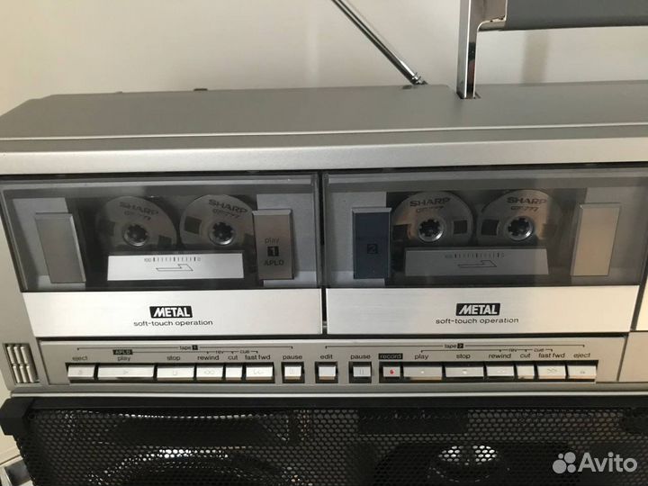 Продаю магнитофон sharp GF 777 Z