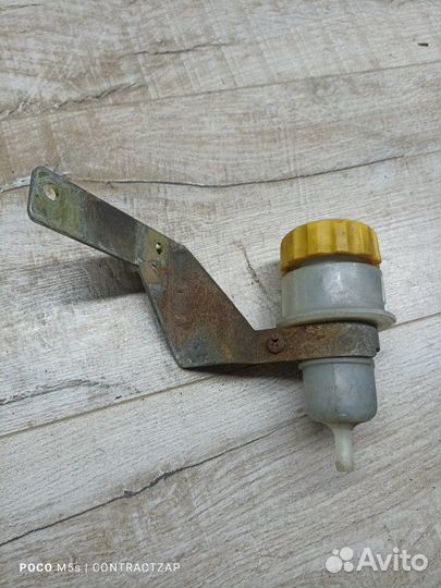 Бачок для тормозной жидкости Chevrolet Rezzo