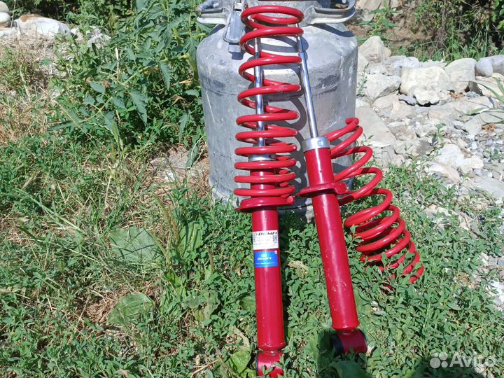 Арматизаторы коротко ходки Лада Гранта