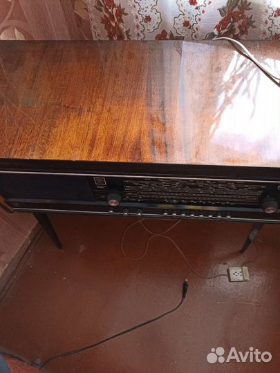 Радиола Урал 111