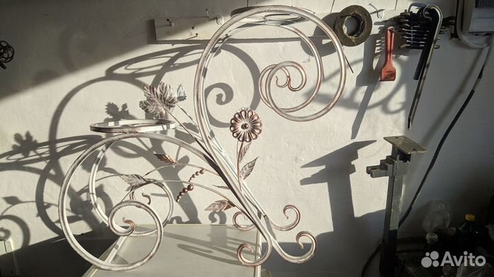 Подставка для цветов