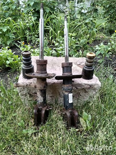 Передние стойки ваз kalina 1