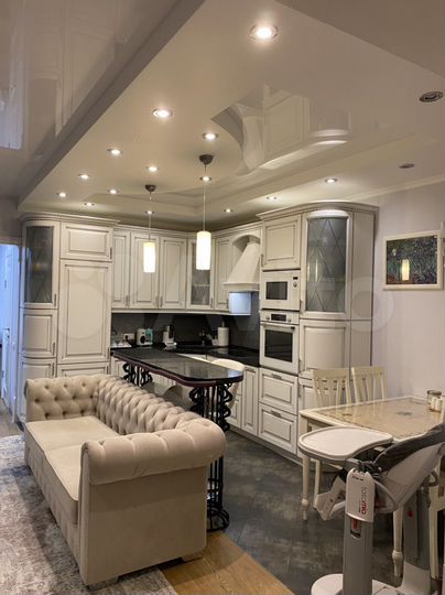 3-к. квартира, 82,8 м², 4/12 эт.