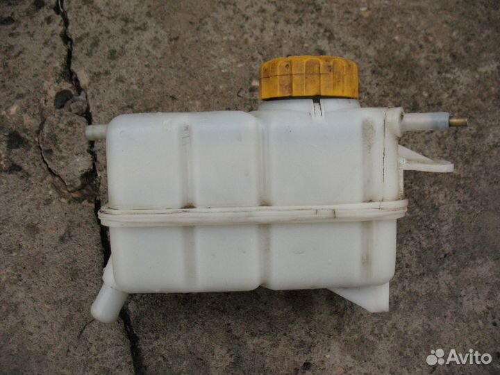 Расширительный бачок Chevrolet Aveo T250/T255