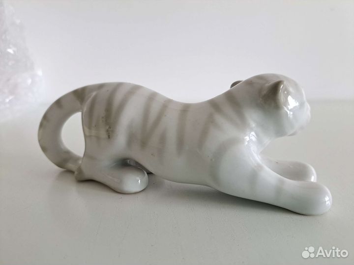 Тигр статуэтка