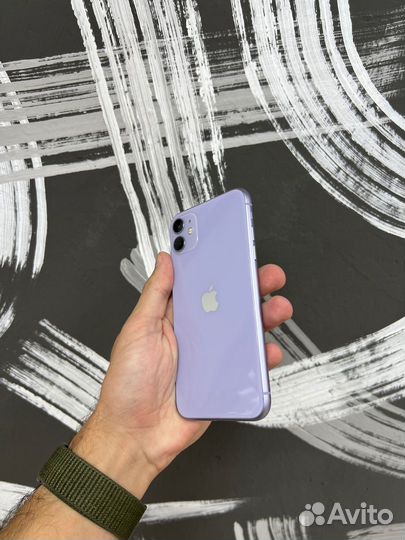 iPhone 11, 64 ГБ