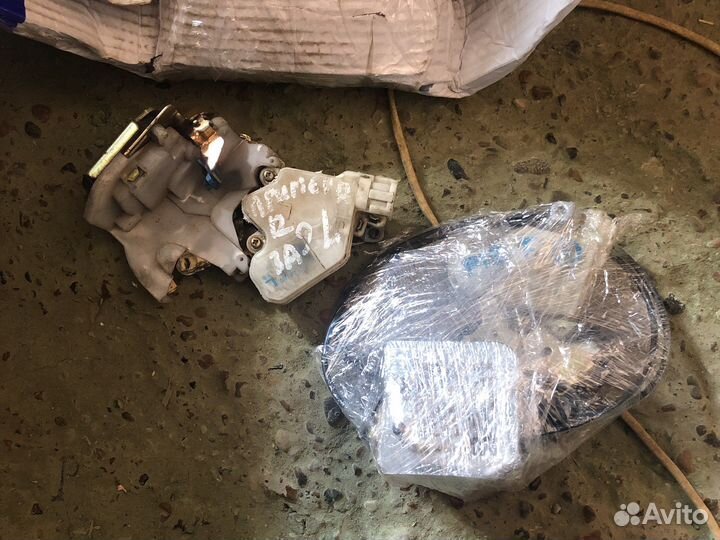 Замок двери ниссан p11 передний левый