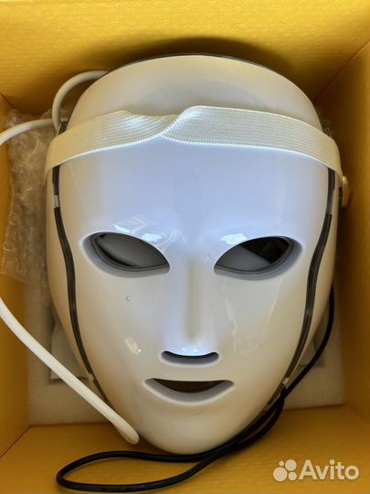 Светодиодная маска для омоложения кожи лица