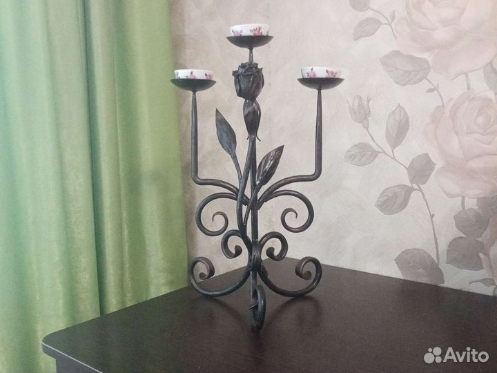 Подсвечник кованый