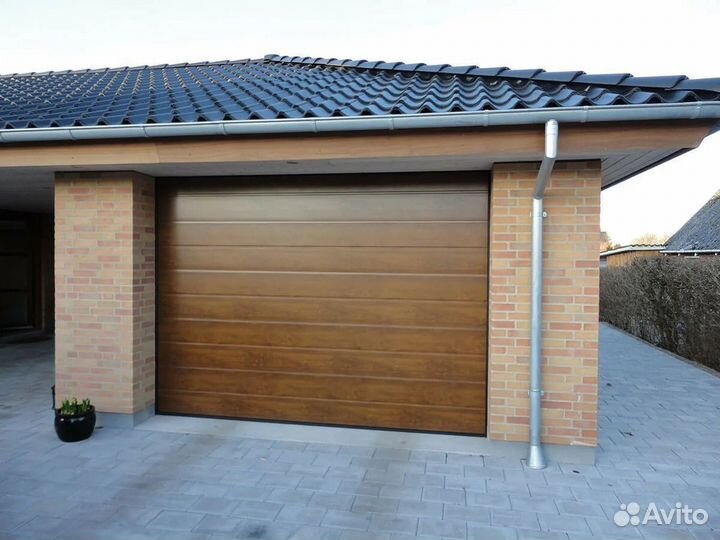 Секционные ворота с монтажом