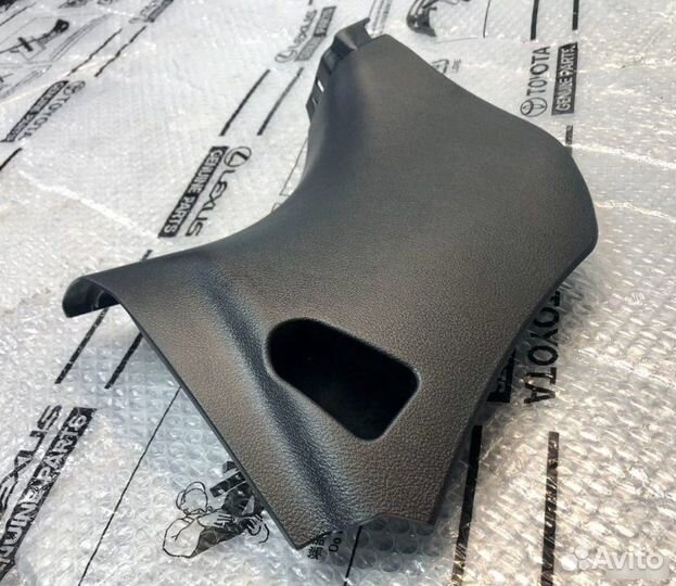 Накладка порога передняя правая Lexus Rx 3