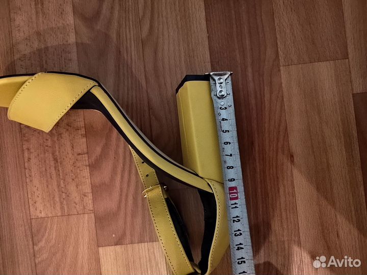 Босоножки женские 39 размер натуральная кожа