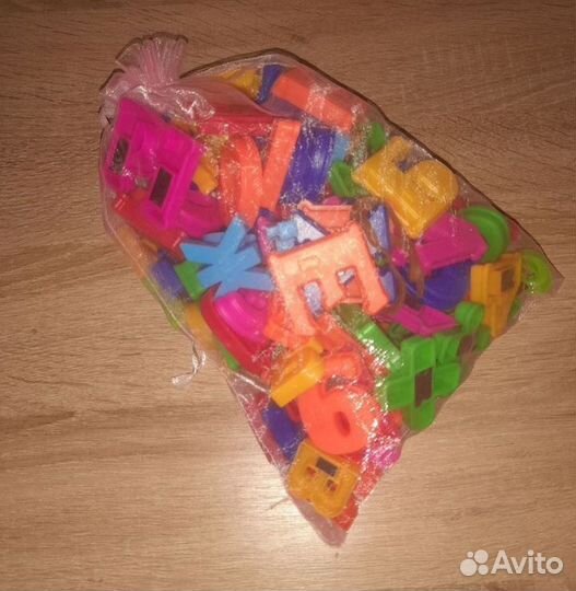 Развивающие игрушки пакетом