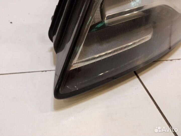 Фара левая Audi А4 В8 8K2