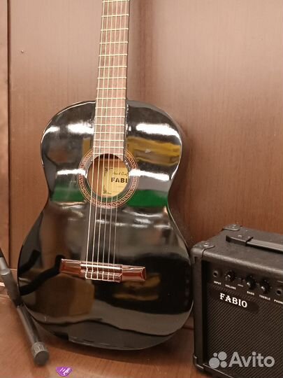 Классическая гитара