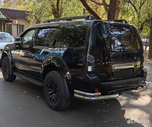 Nissan Pathfinder 2.5 AT, 2011, 176 000 км