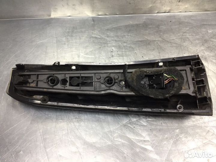 Фонарь задний правый Opel Meriva 2003-2010