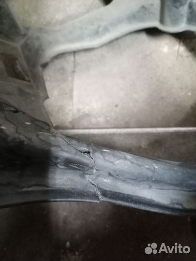 Телевизор,передняя панель Рено Трафик