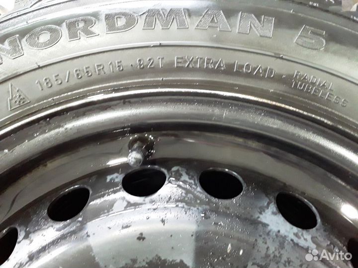 Nokian Tyres Nordman 5 185/65 R15 92T
