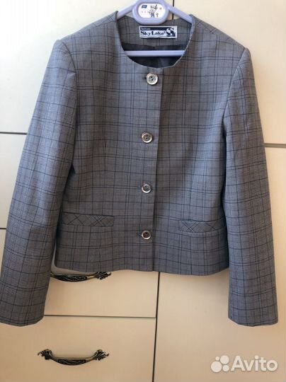 Пиджак школьный