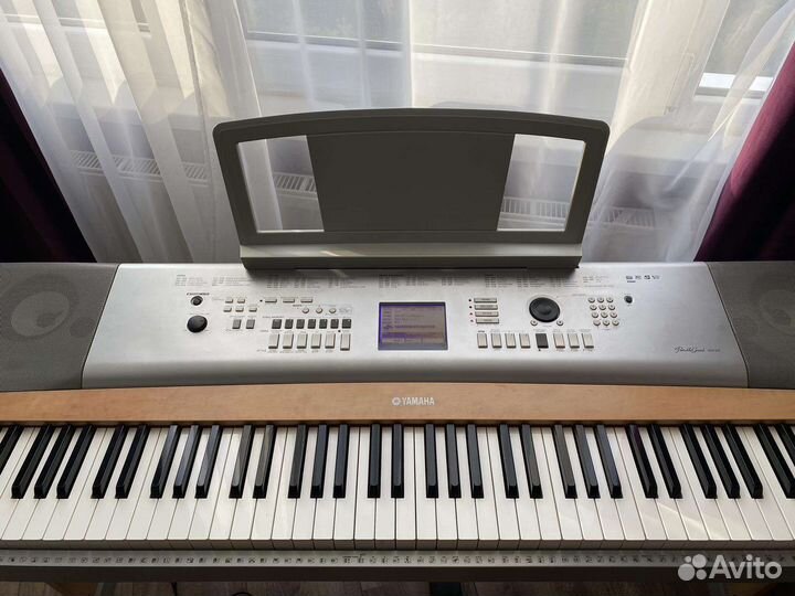 Цифровое фортепиано yamaha