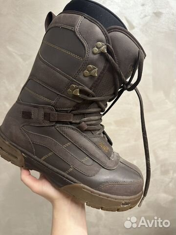 Сноубордические ботинки vans 42