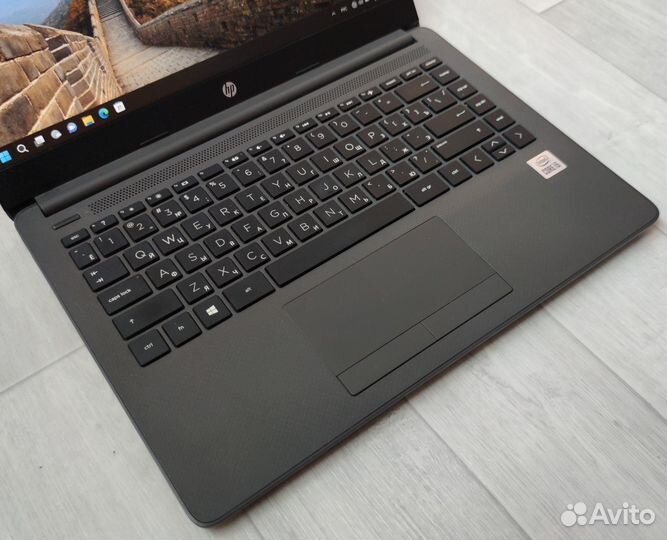 HP 2022/FHD IPS/i5 10GEN\WIN 10 PRO\SSD 256/ozu 8
