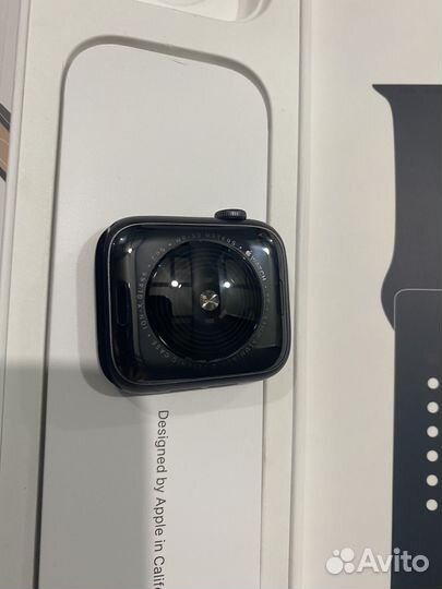Часы apple watch se 44 mm