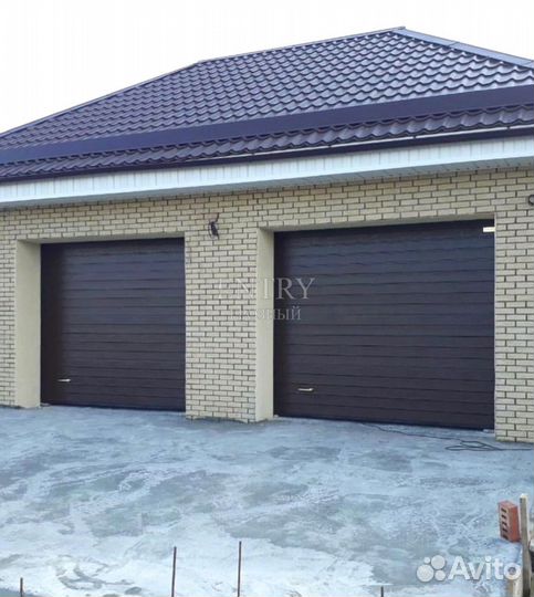 Ворота гаражные секционные