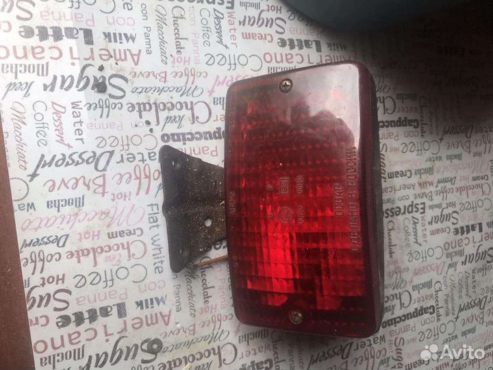 Задний противотуманный фонарь