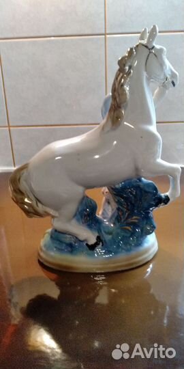 Фарфоровые статуэтки СССР старая гжель