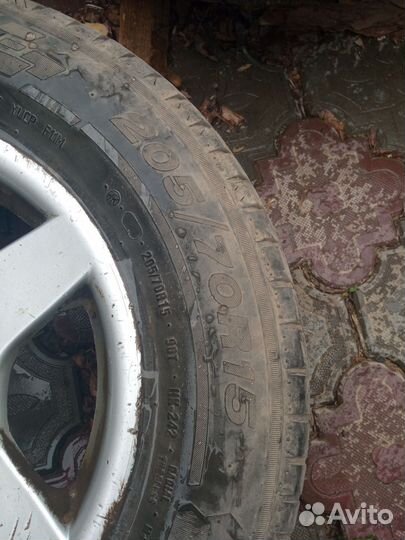 Продам комплект колес