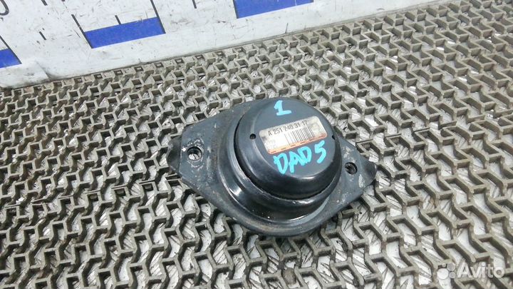 Подушка двигателя на Mercedes Benz M-class W164