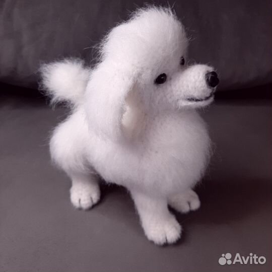 Вязаная собака, интерьерная игрушка