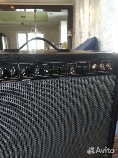 Ламповый комбоусилитель Peavey ValveKing 112