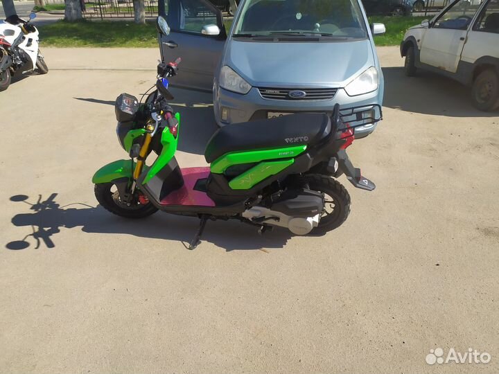Скутер Vento Naked 50cc (150сс)
