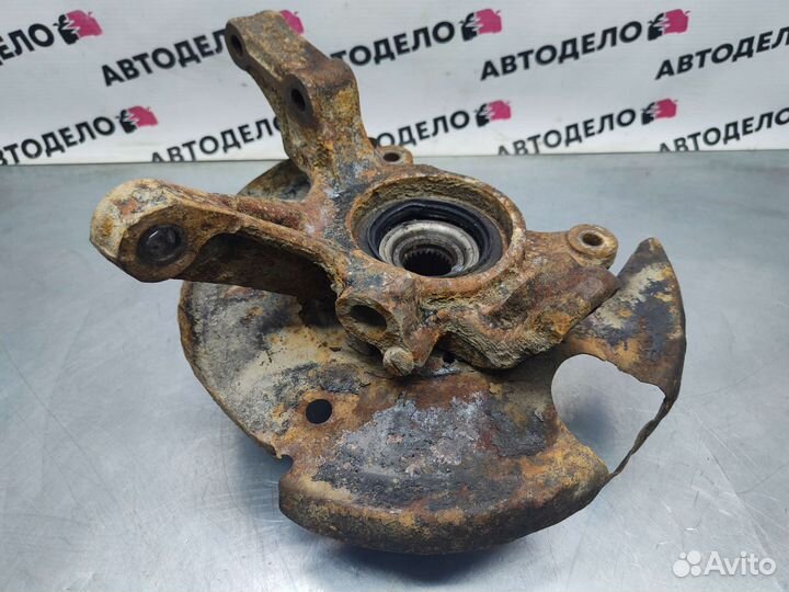 Ступица передняя левая Nissan Almera N15 1998 г.в