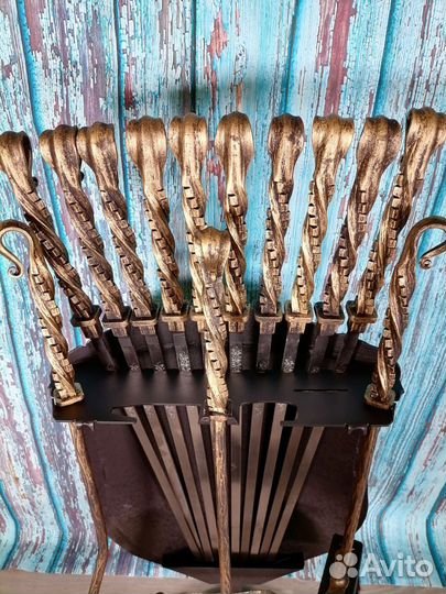 Каминный набор Щит-подставка Герб на 10 шампуров А