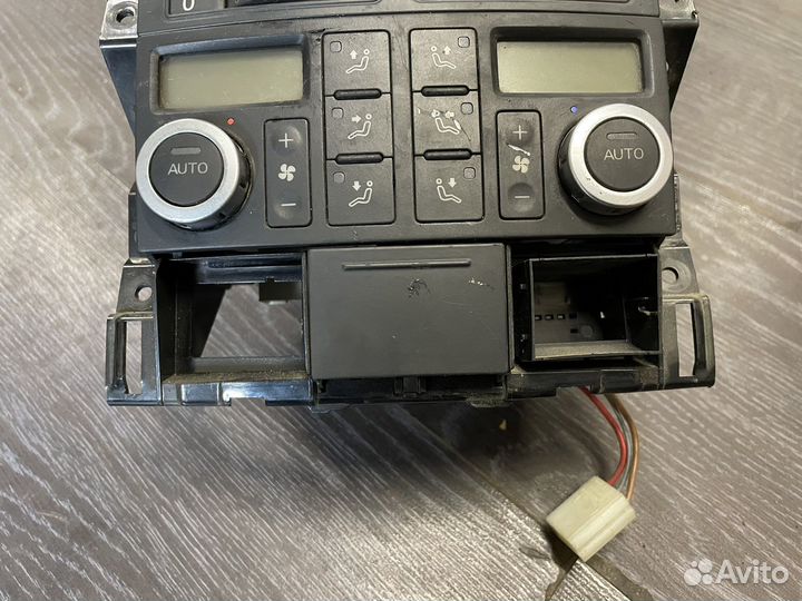 Блок заднего климата VW Touareg